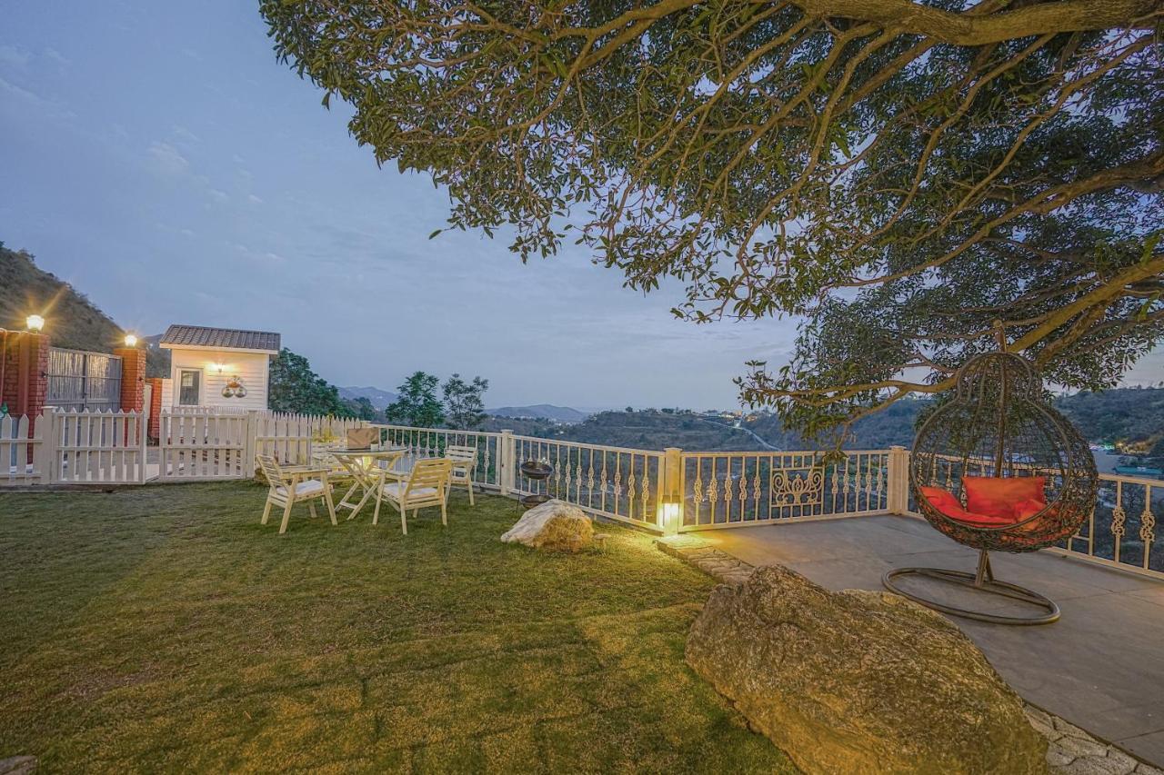 Saffronstays Woodpeckers Villa, Dehradun Rājpur Kültér fotó