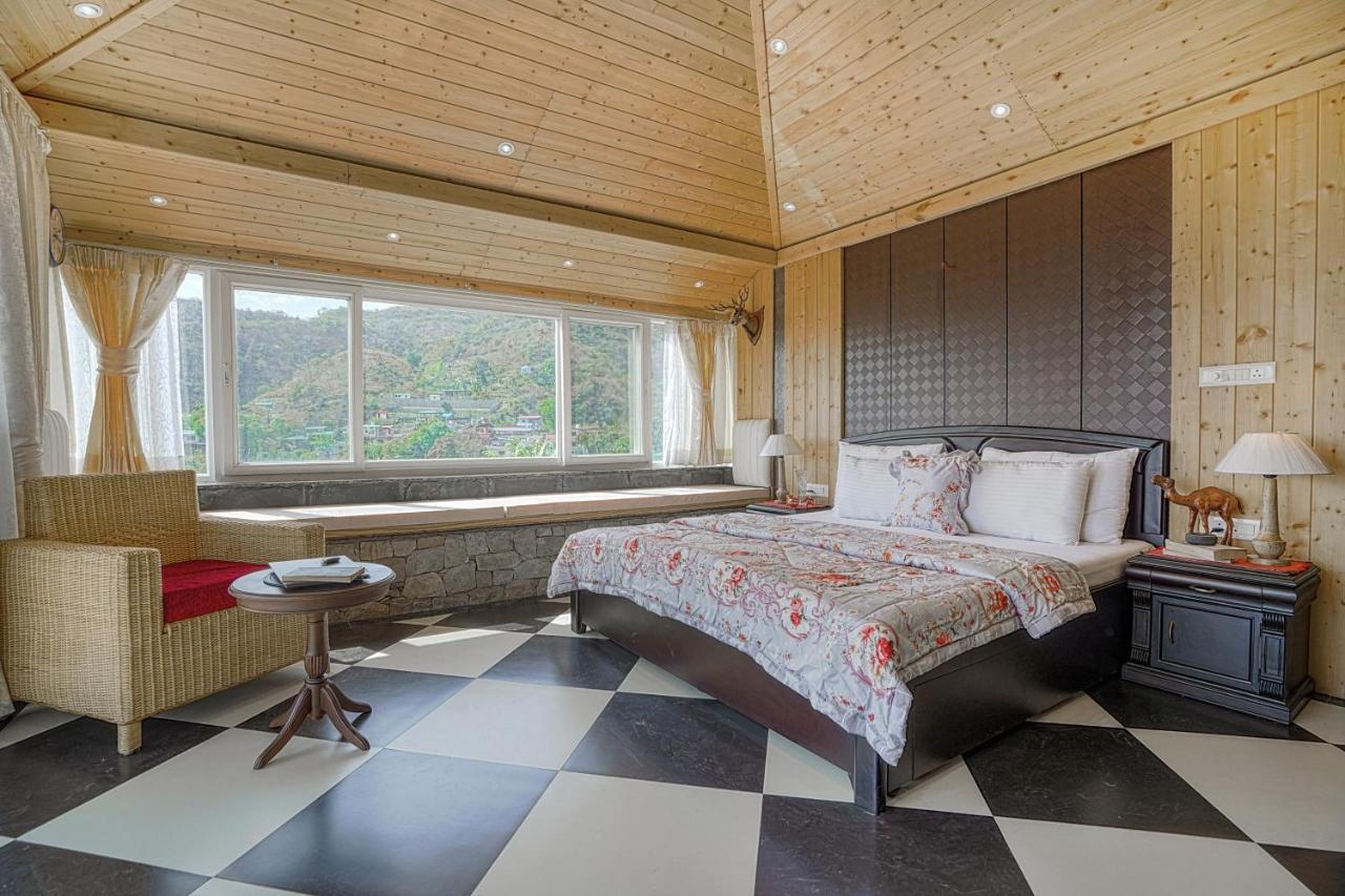 Saffronstays Woodpeckers Villa, Dehradun Rājpur Kültér fotó
