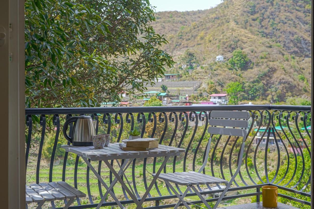 Saffronstays Woodpeckers Villa, Dehradun Rājpur Kültér fotó