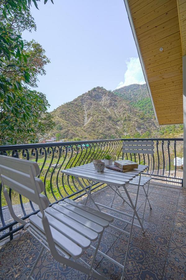 Saffronstays Woodpeckers Villa, Dehradun Rājpur Kültér fotó