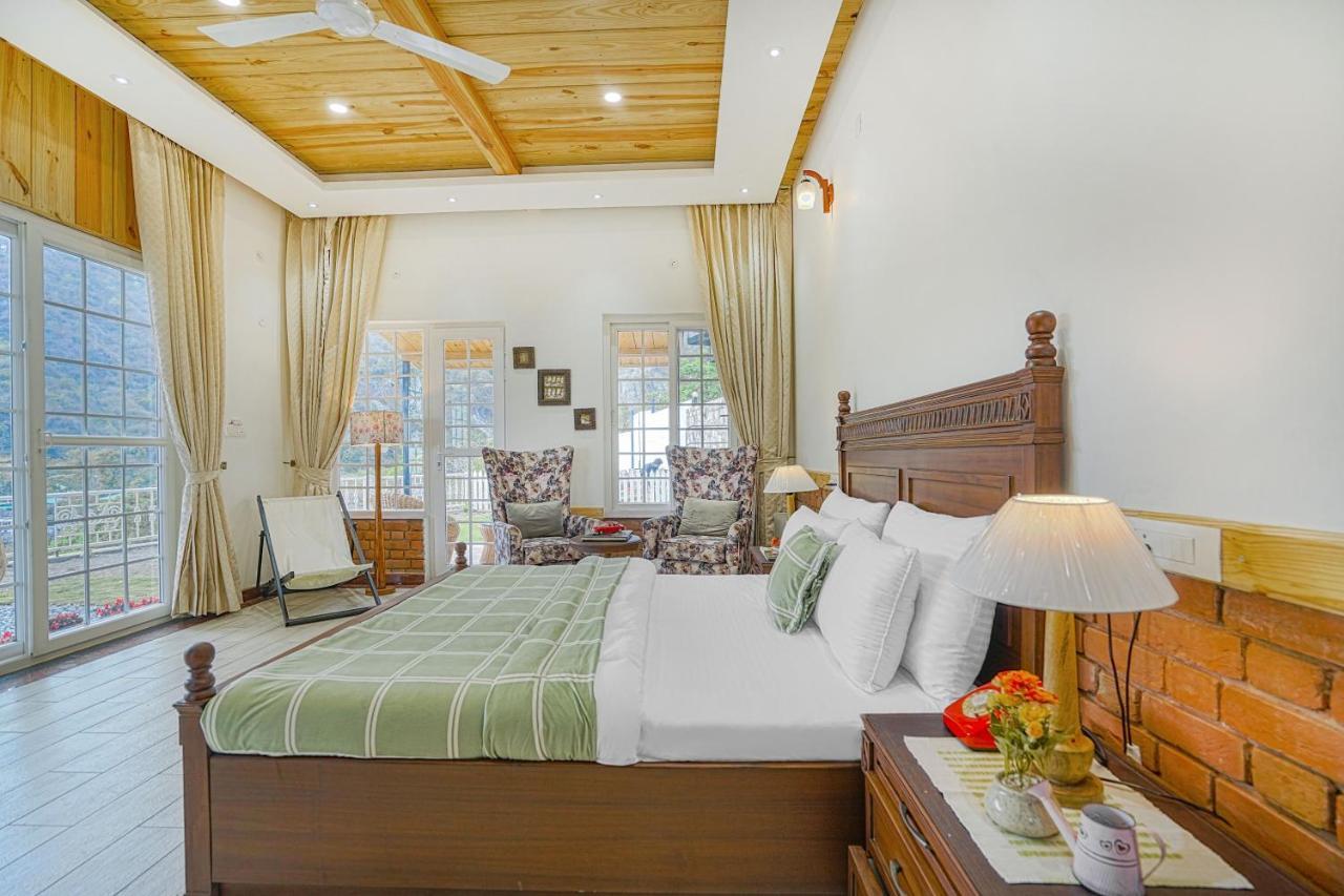 Saffronstays Woodpeckers Villa, Dehradun Rājpur Kültér fotó